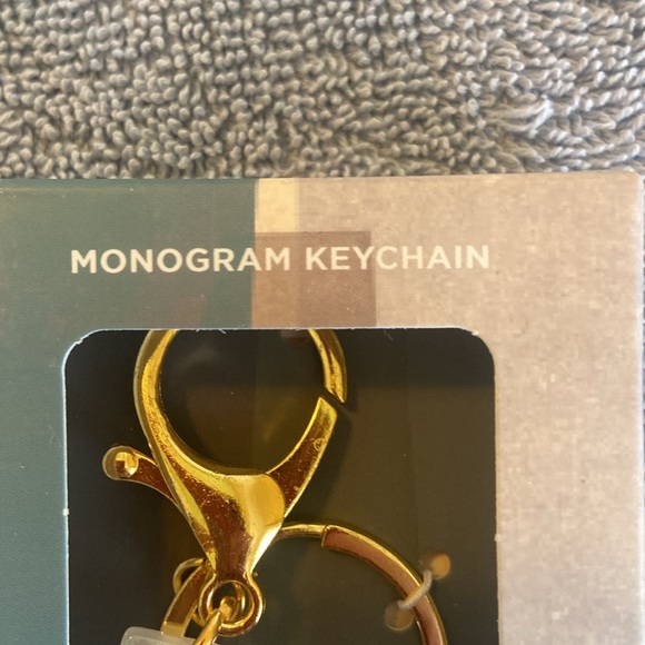 NWT NIB initial K keychain with key ring and latch - Picture 6 of 7